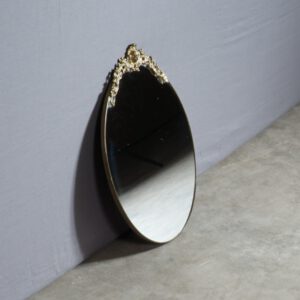 Antieke ovale spiegel in bronzen lijst - begin 1900