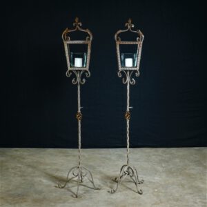 Antieke lantarenpalen - ca. jaren 30