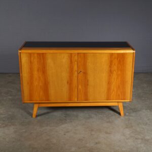 Vintage sideboard/dressoir - Bohumil Landsman voor Jitona - jaren 60