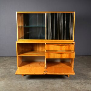 Vintage cocktail barkast met vitrine - Bohumil Landsman voor Jitona - jaren 60