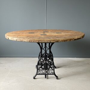 Vintage industriële eettafel - eikenhout - gietijzer