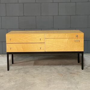 Vintage hoogglans lowboard kast – notenhout – jaren 70