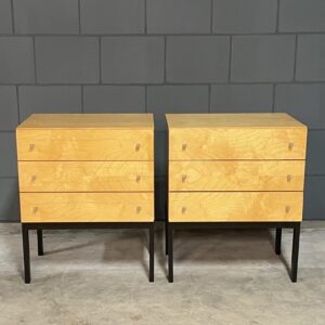 Set vintage hoogglans nachtkastjes – notenhout – jaren 70