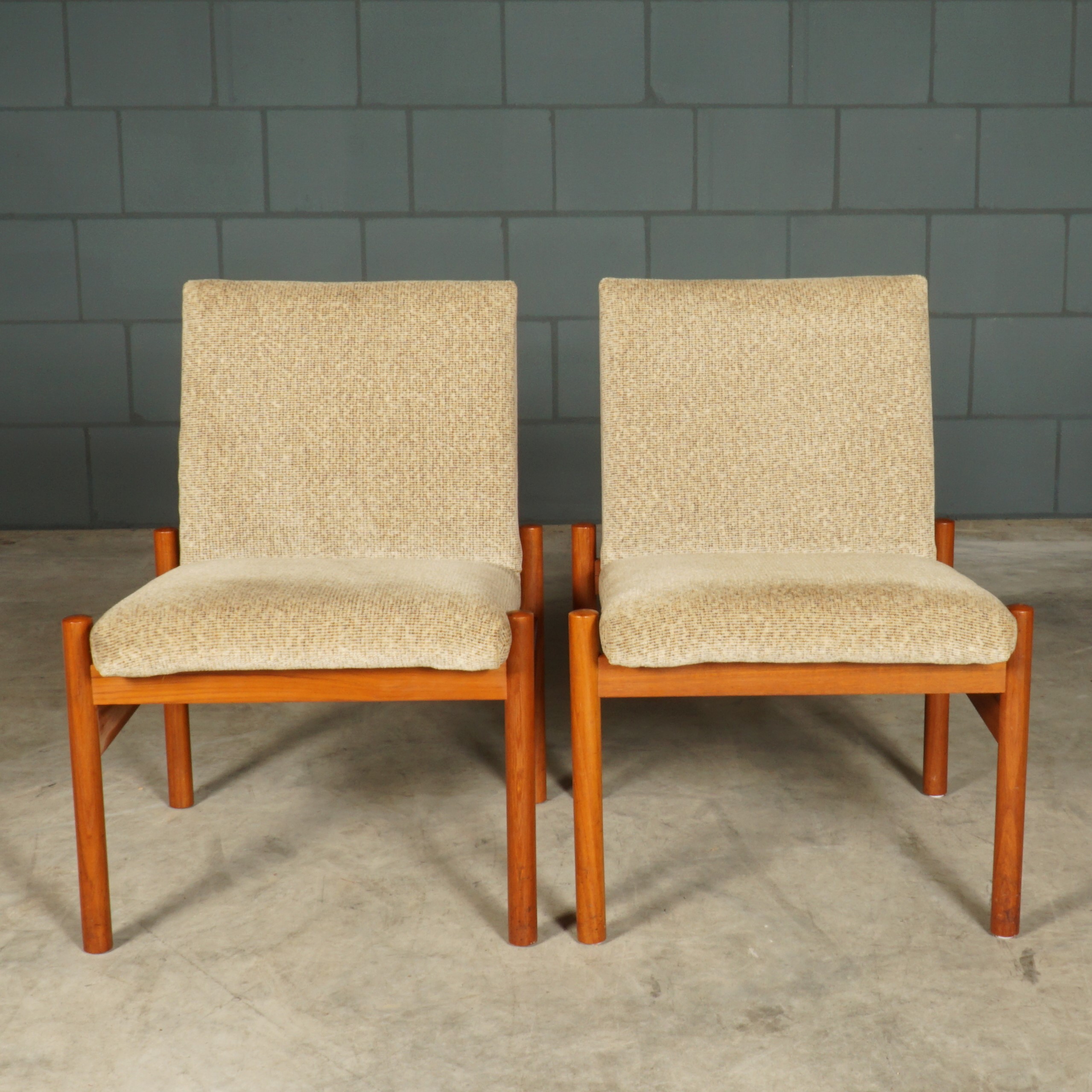 Deense loungeset - twee fauteuils met tafeltje - jaren 70