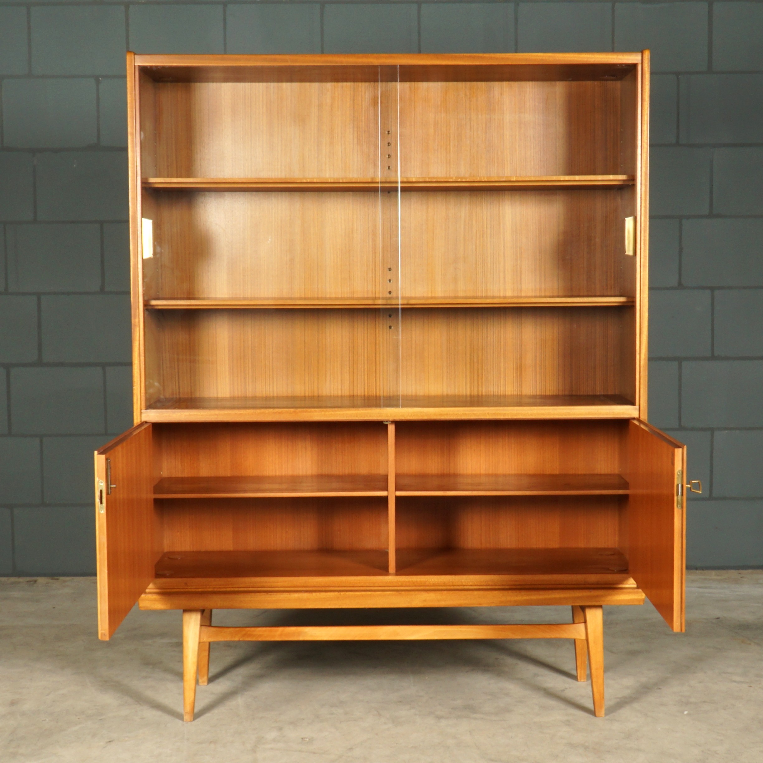 Exclusieve vintage vitrinekast - Behr Möbel Wendingen - jaren 60